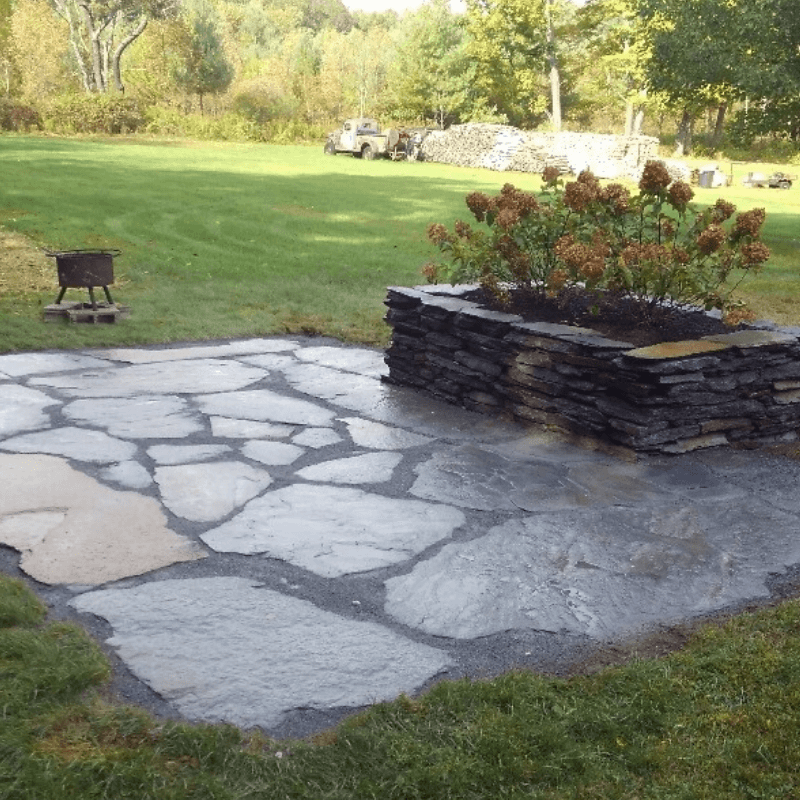Hardscaping & Outdoor Living Spaces